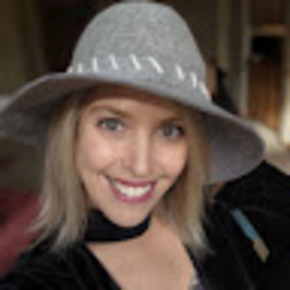 Meet your Posher, Catherine